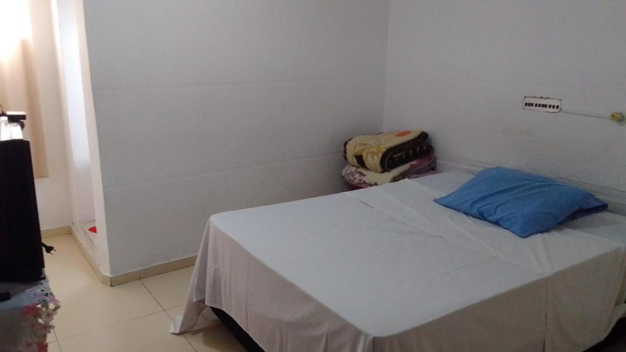 Hotel Popular Vila Nobre Курітіба Екстер'єр фото